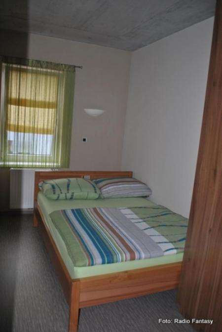 Hostel Plus Caffe Petrovče Exteriör bild